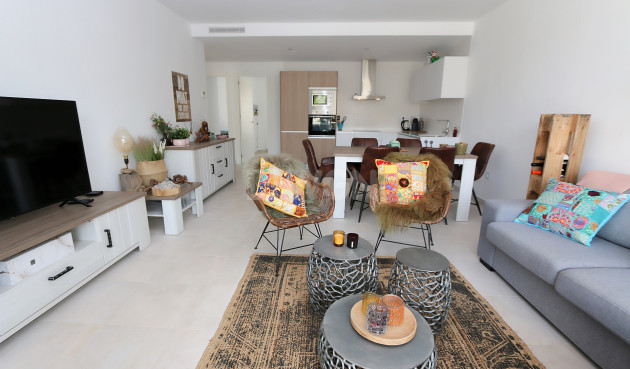 Resale - Apartment / flat - Pilar de la Horadada - Costa Blanca