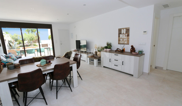 Resale - Apartment / flat - Pilar de la Horadada - Costa Blanca