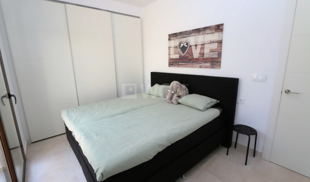 Resale - Apartment / flat - Pilar de la Horadada - Costa Blanca