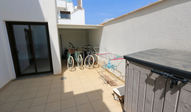 Resale - Apartment / flat - Pilar de la Horadada - Costa Blanca