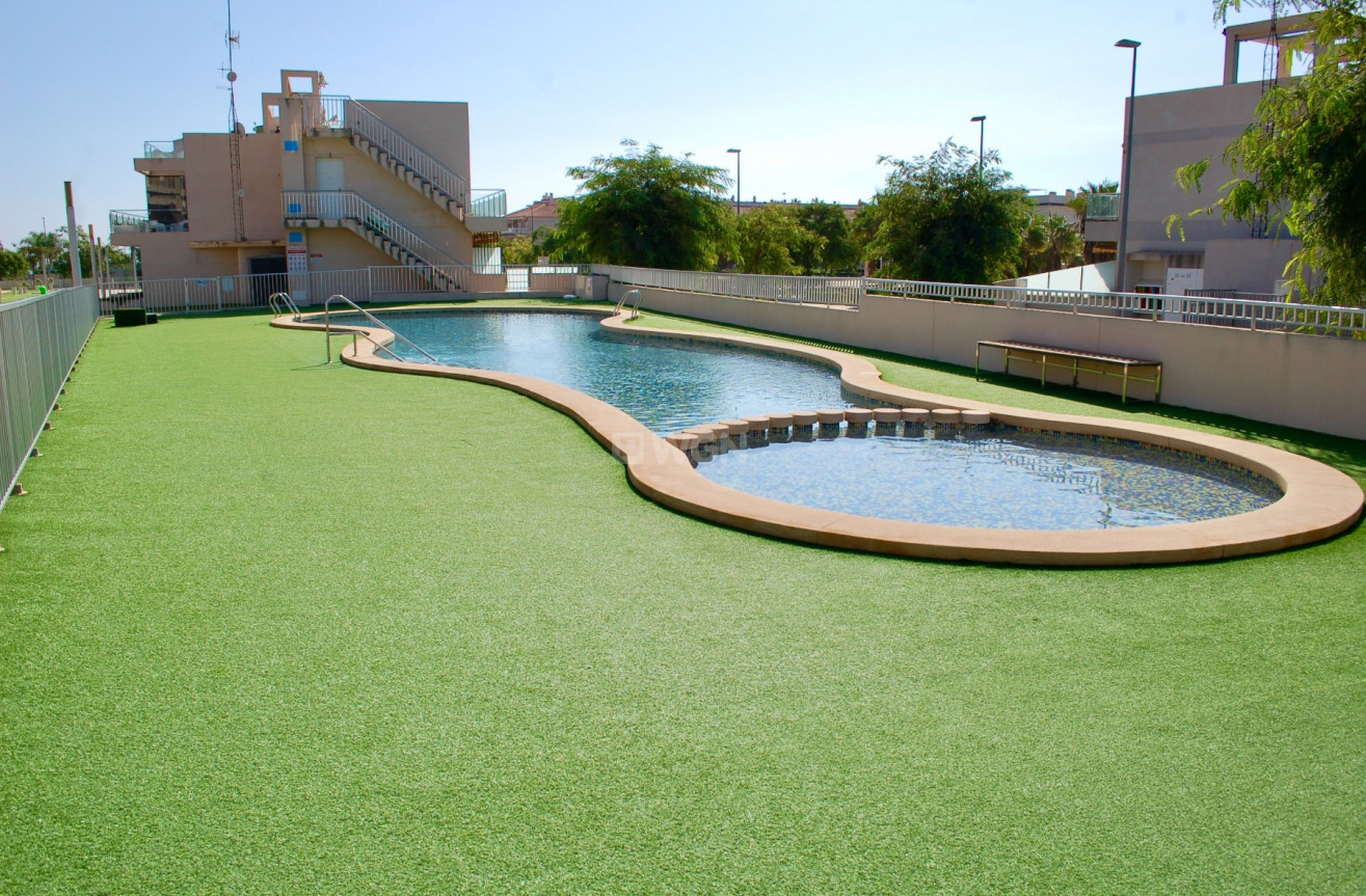 Wiederverkauf - Bungalow - Pilar de la Horadada - Costa Blanca