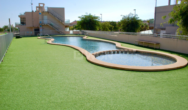 Wiederverkauf - Bungalow - Pilar de la Horadada - Costa Blanca