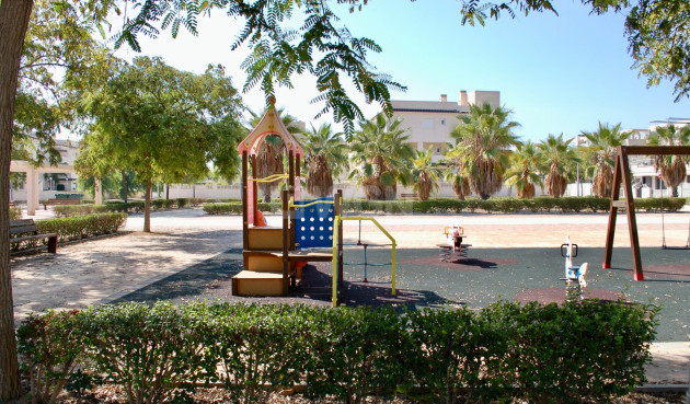 Wiederverkauf - Bungalow - Pilar de la Horadada - Costa Blanca