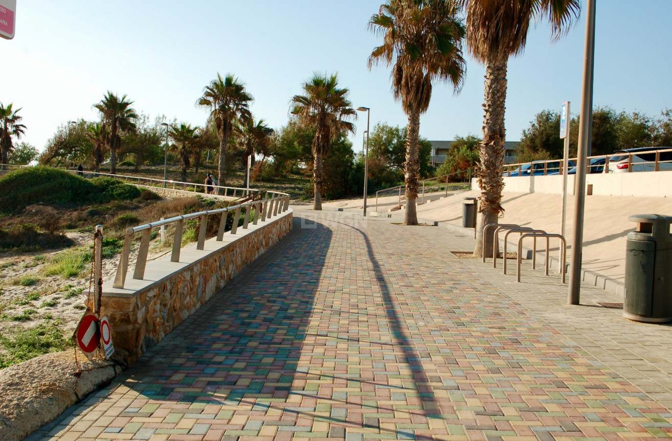 Wiederverkauf - Bungalow - Pilar de la Horadada - Costa Blanca