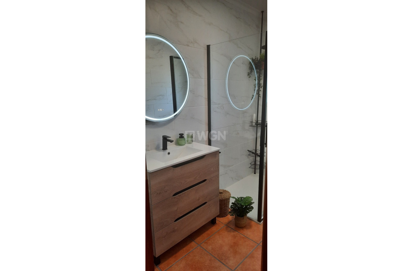 Odsprzedaż - Villa - Orba - Inland