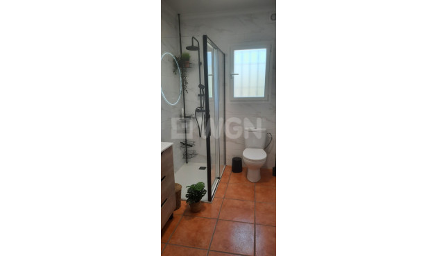 Odsprzedaż - Villa - Orba - Inland