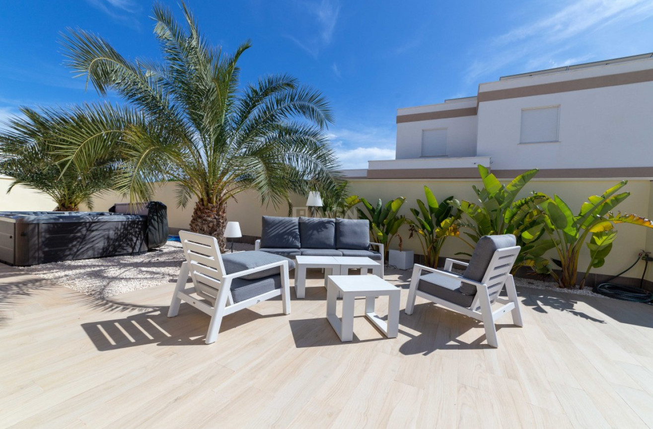 Reventa - Villa - Torrevieja - Costa Blanca