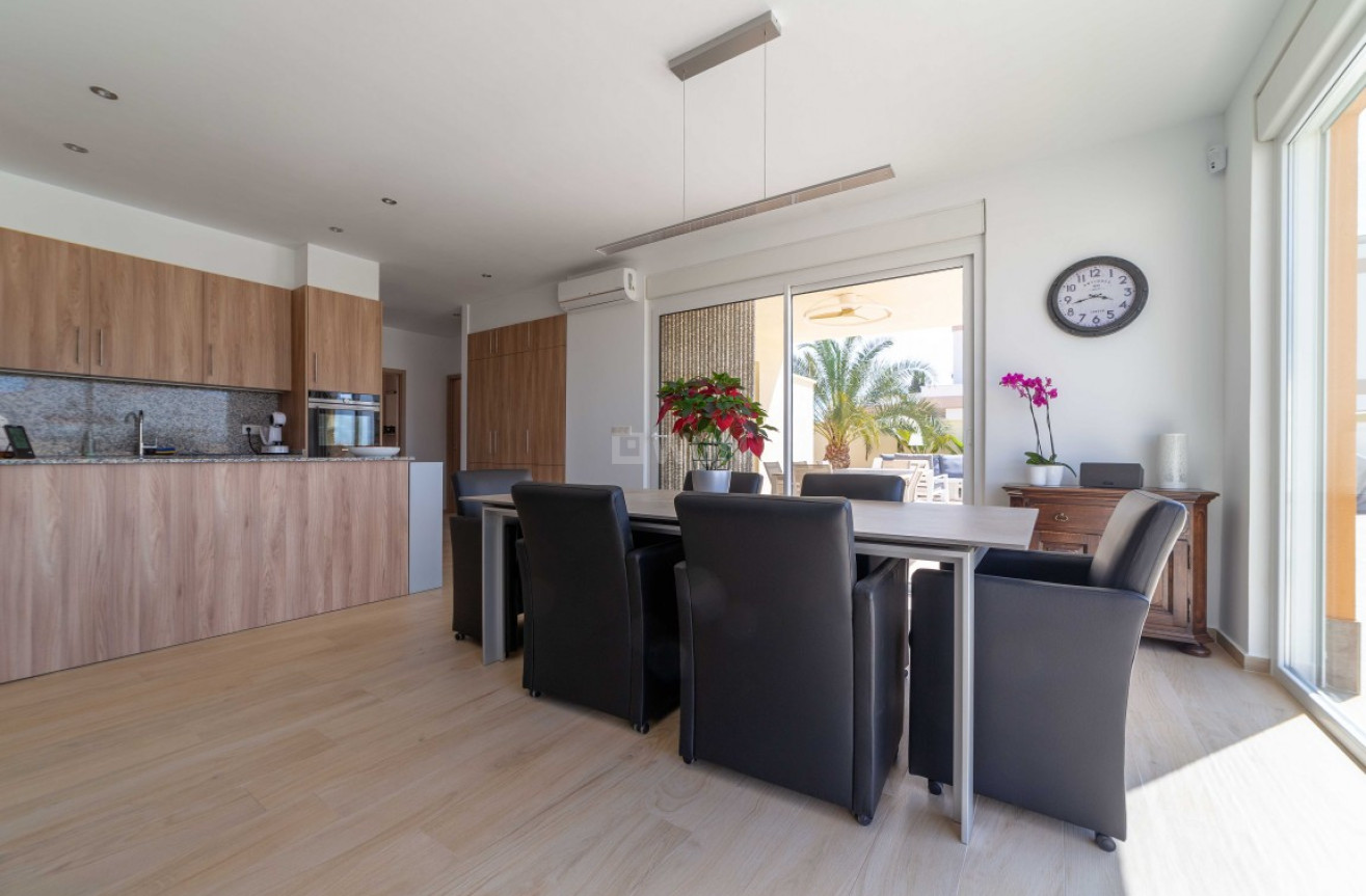 Reventa - Villa - Torrevieja - Costa Blanca