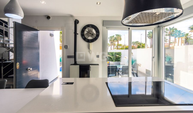 Wiederverkauf - Villa - Daya Vieja - Costa Blanca