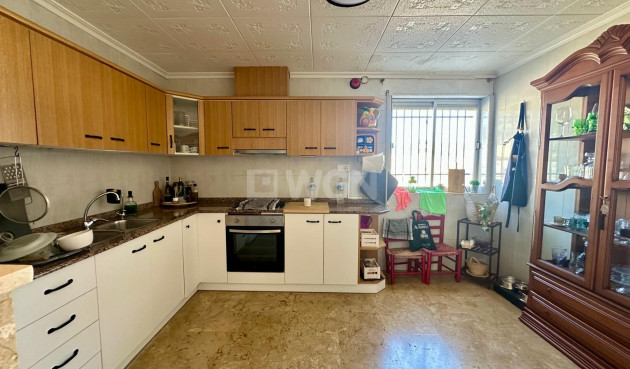 Odsprzedaż - Villa - Torre Del Rico - Inland