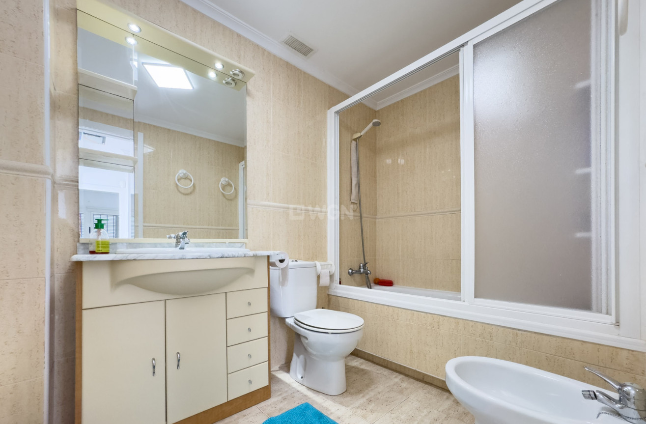 Wiederverkauf - Bungalow - Orihuela Costa - Costa Blanca