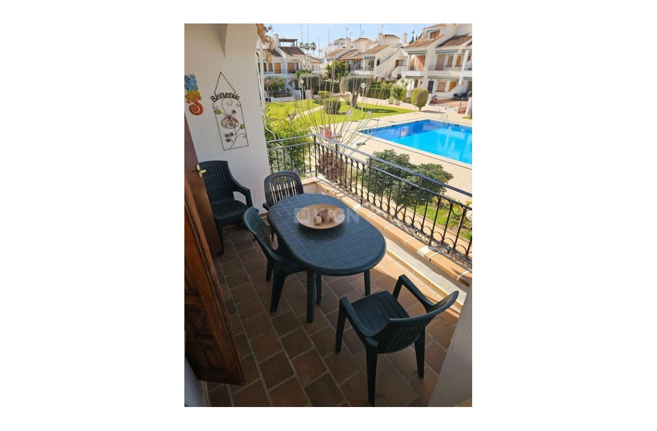 Odsprzedaż - Bungalow - Pilar de la Horadada - Costa Blanca