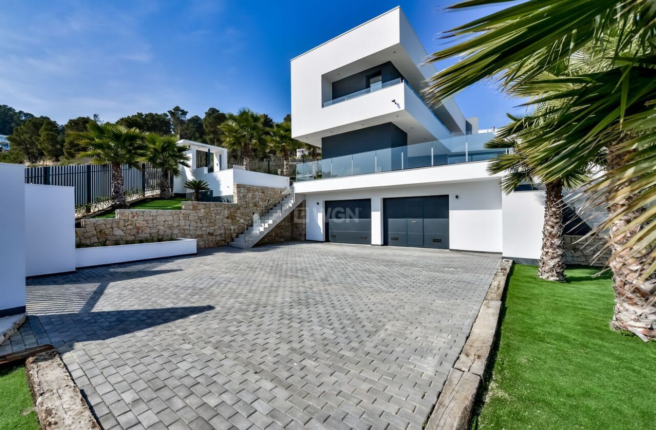 Odsprzedaż - Villa - Jávea - Costa Blanca