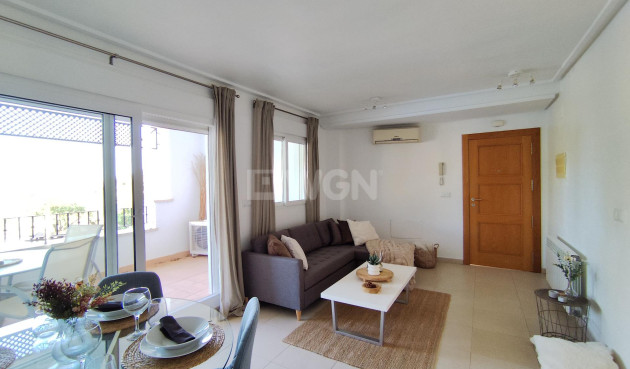 Odsprzedaż - Mieszkanie w bloku - Roldan - La Torre Golf Resort