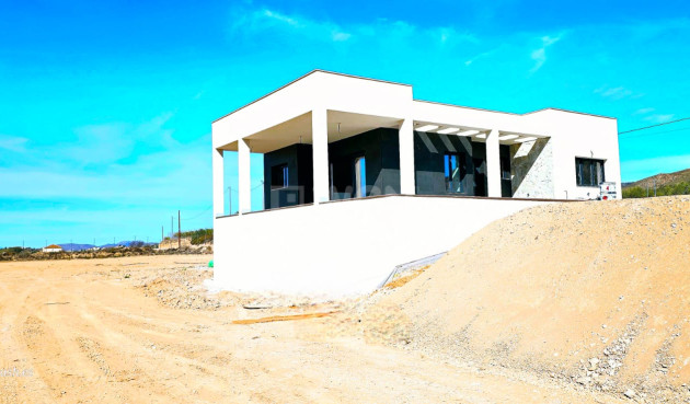 Reventa - Villa - Macisvenda - Inland