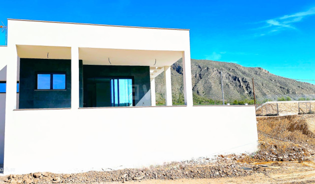 Reventa - Villa - Macisvenda - Inland