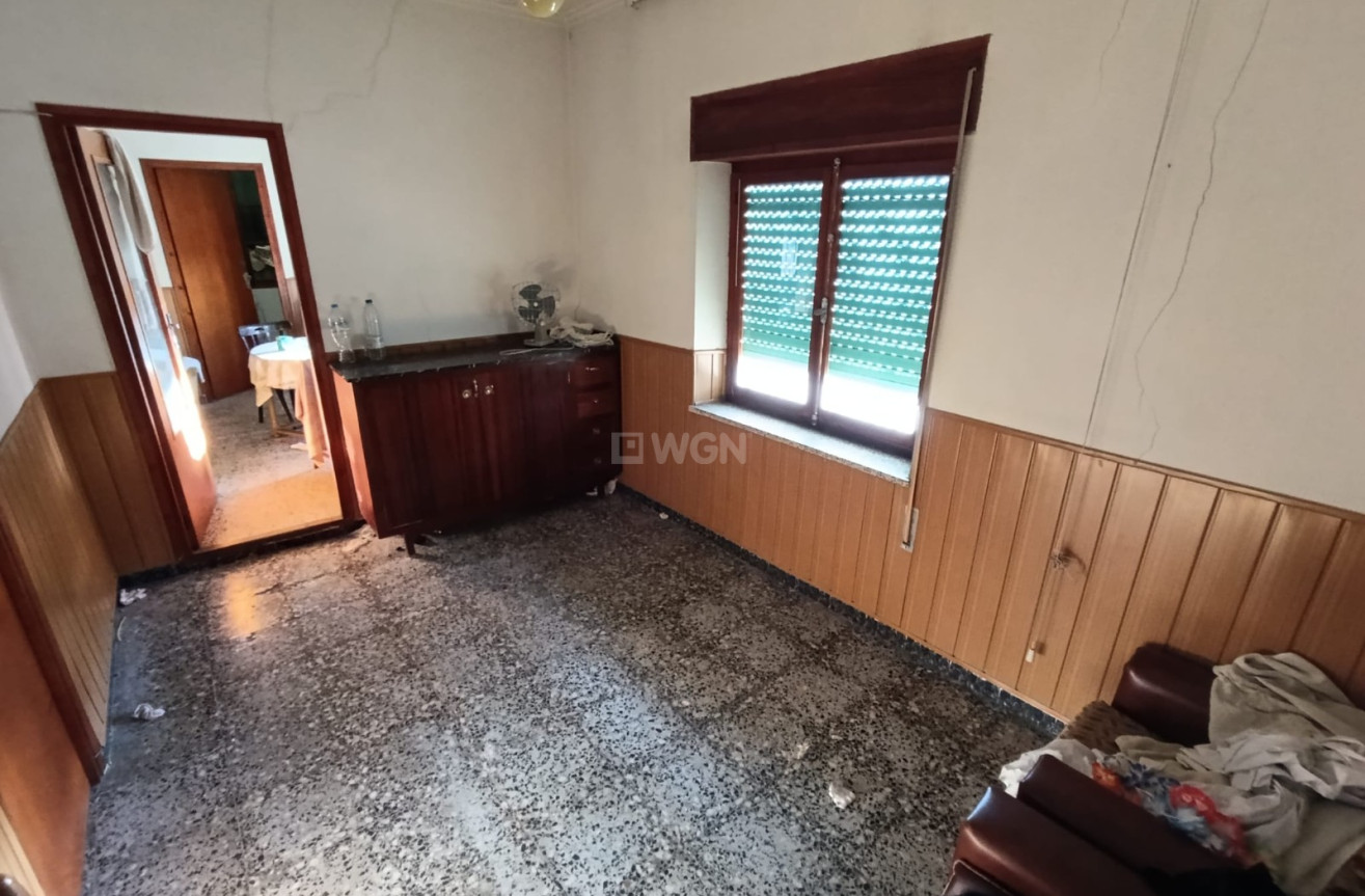 Odsprzedaż - Kamienica - Pinoso - Inland