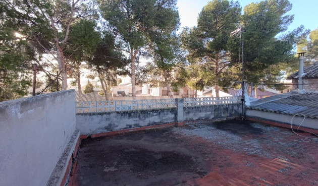 Odsprzedaż - Kamienica - Pinoso - Inland