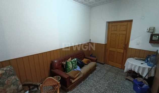 Odsprzedaż - Kamienica - Pinoso - Inland