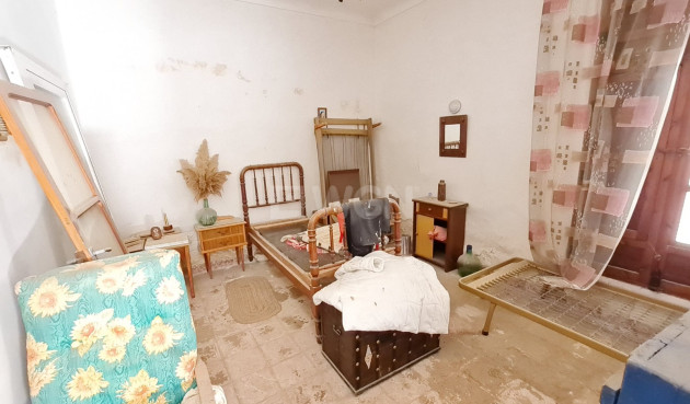 Odsprzedaż - Kamienica - Pinoso - Inland