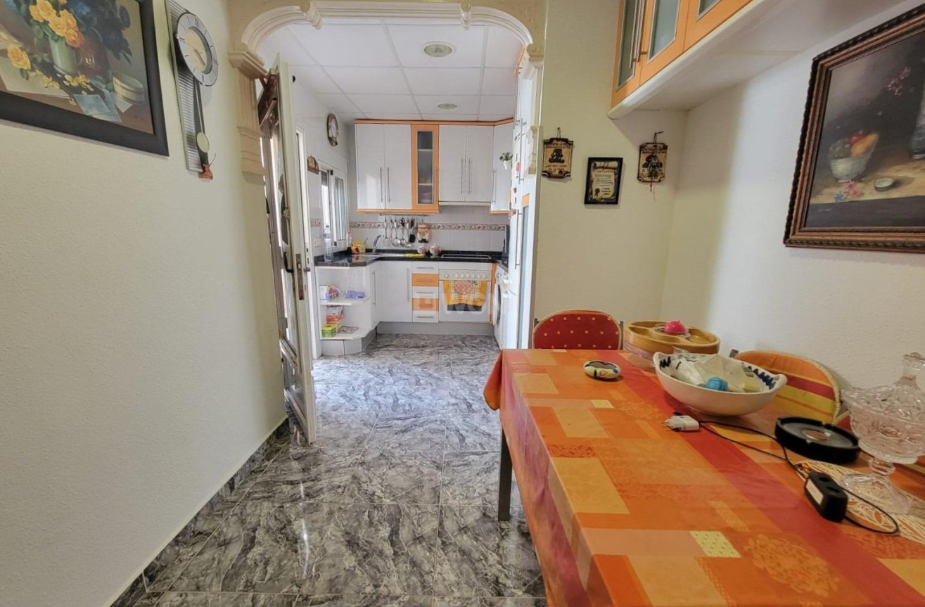 Wiederverkauf - Bungalow - Torrevieja - Los Frutales