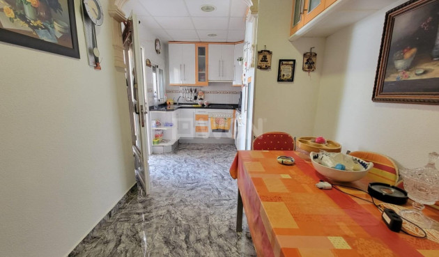 Wiederverkauf - Bungalow - Torrevieja - Los Frutales