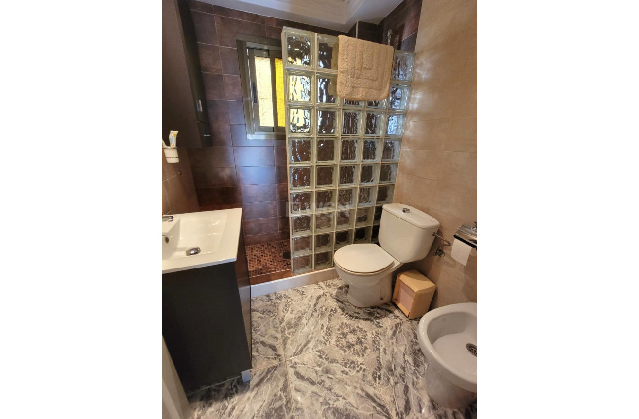 Wiederverkauf - Bungalow - Torrevieja - Los Frutales