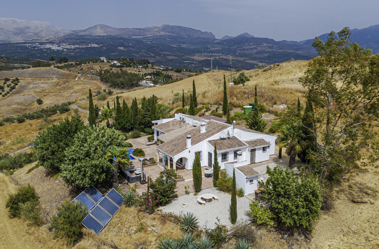 Resale - Villa - Vinuela - Inland