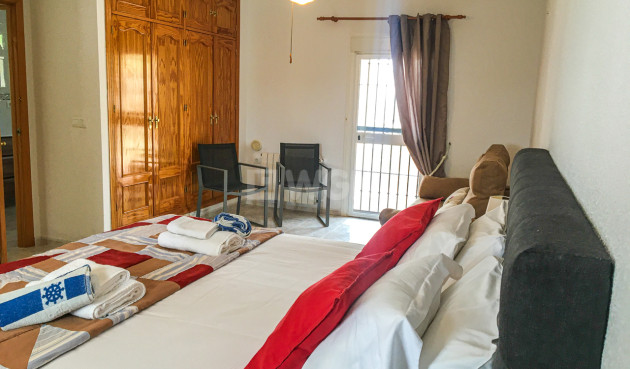 Resale - Villa - Vinuela - Inland