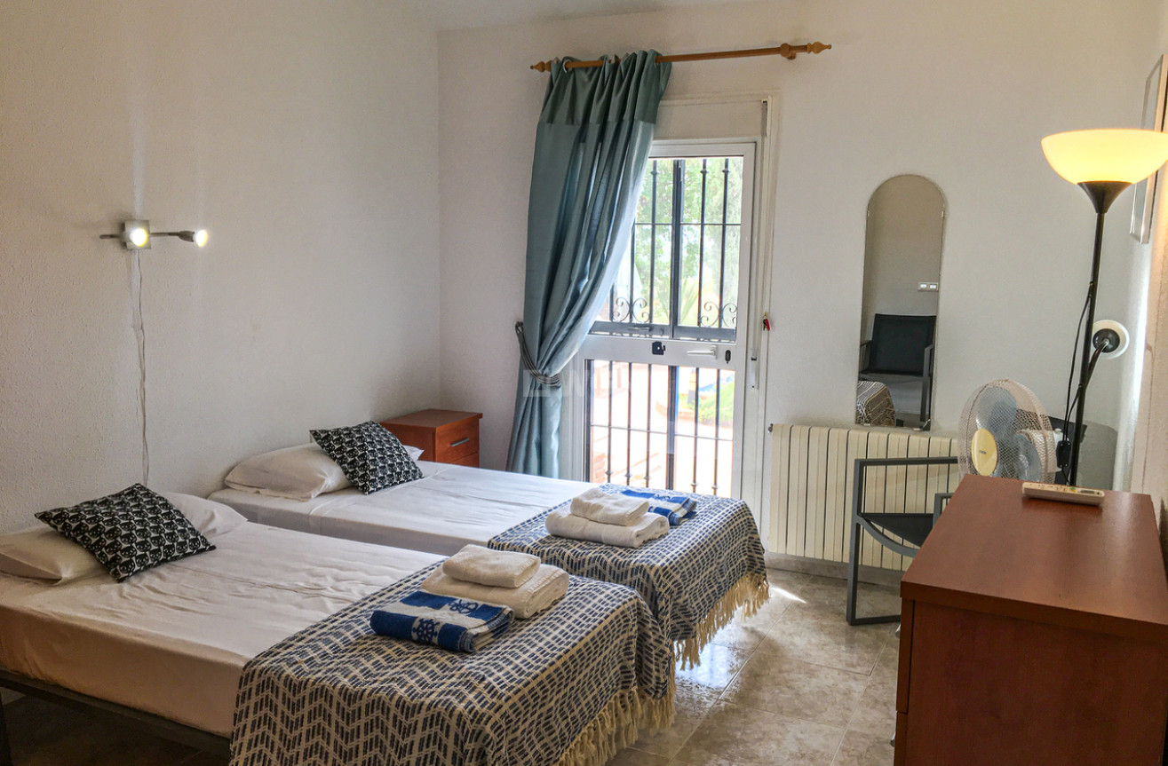 Resale - Villa - Vinuela - Inland