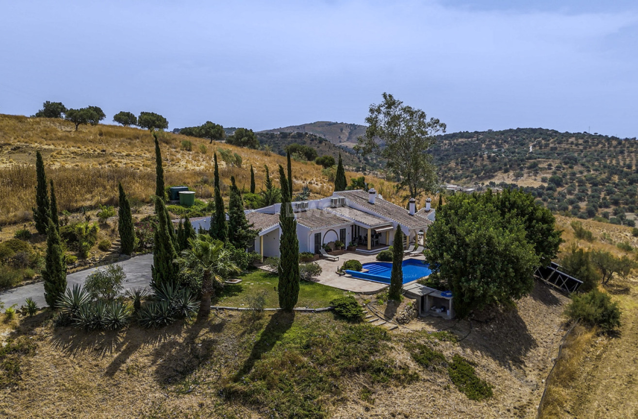 Resale - Villa - Vinuela - Inland