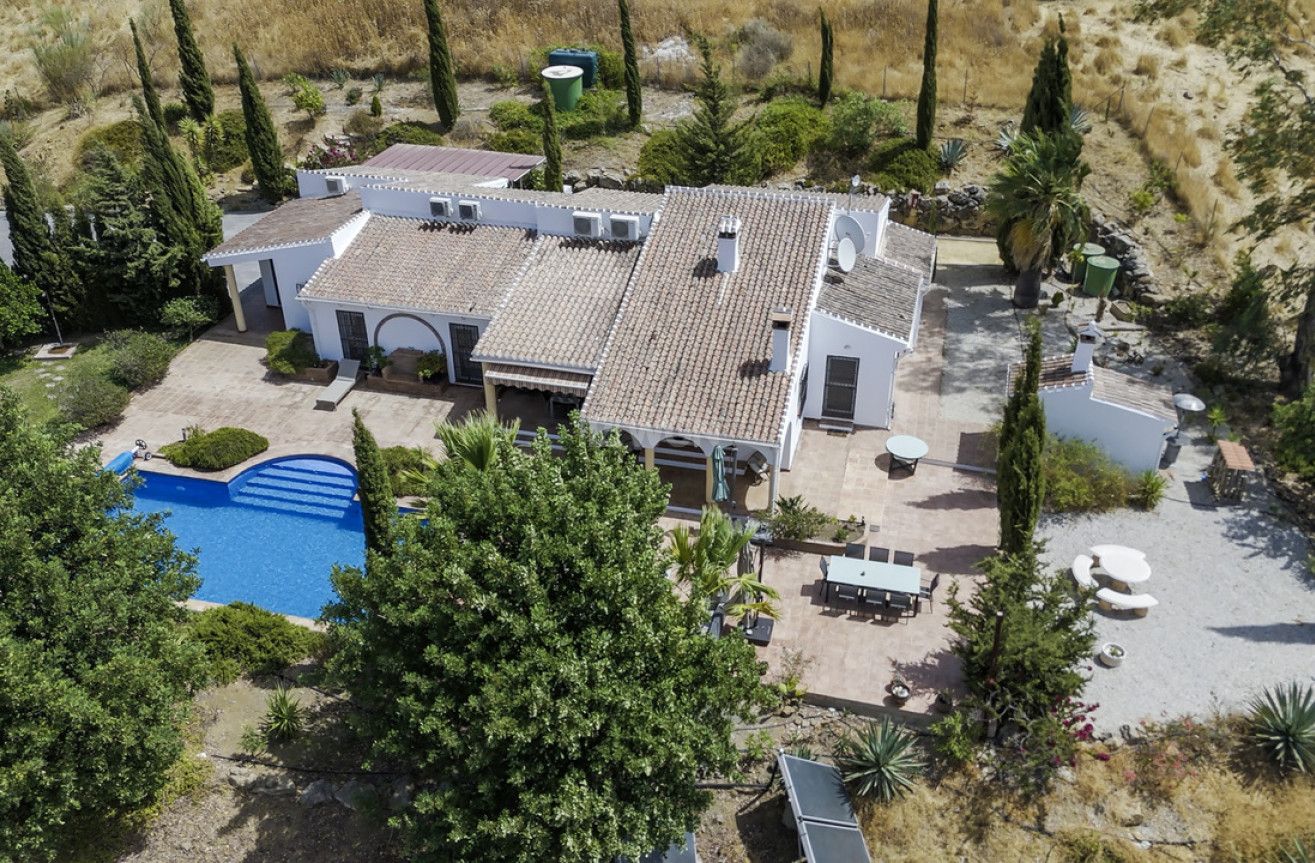 Resale - Villa - Vinuela - Inland