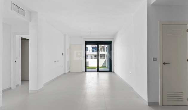 Resale - Apartment / flat - San Miguel de Salinas - Inland