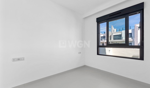 Resale - Apartment / flat - San Miguel de Salinas - Inland