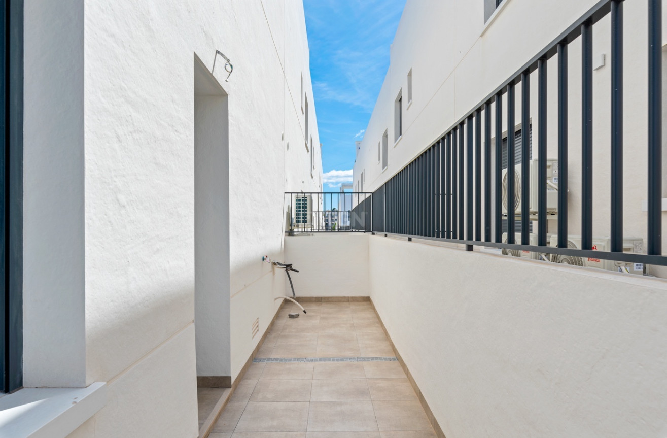 Resale - Apartment / flat - San Miguel de Salinas - Inland