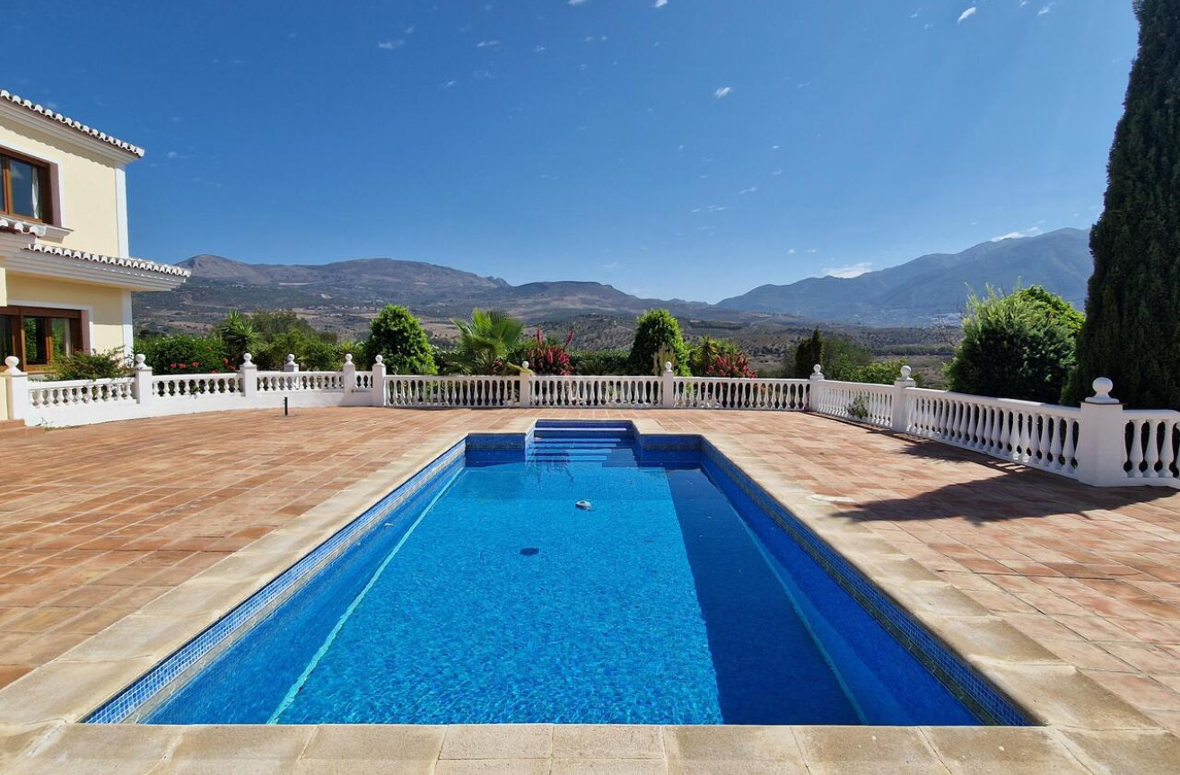 Wiederverkauf - Villa - Vinuela - Inland