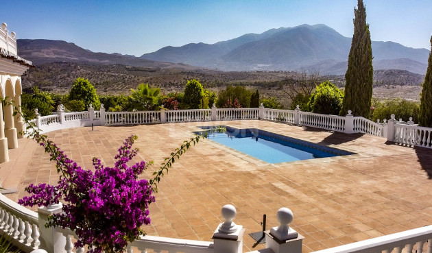 Wiederverkauf - Villa - Vinuela - Inland