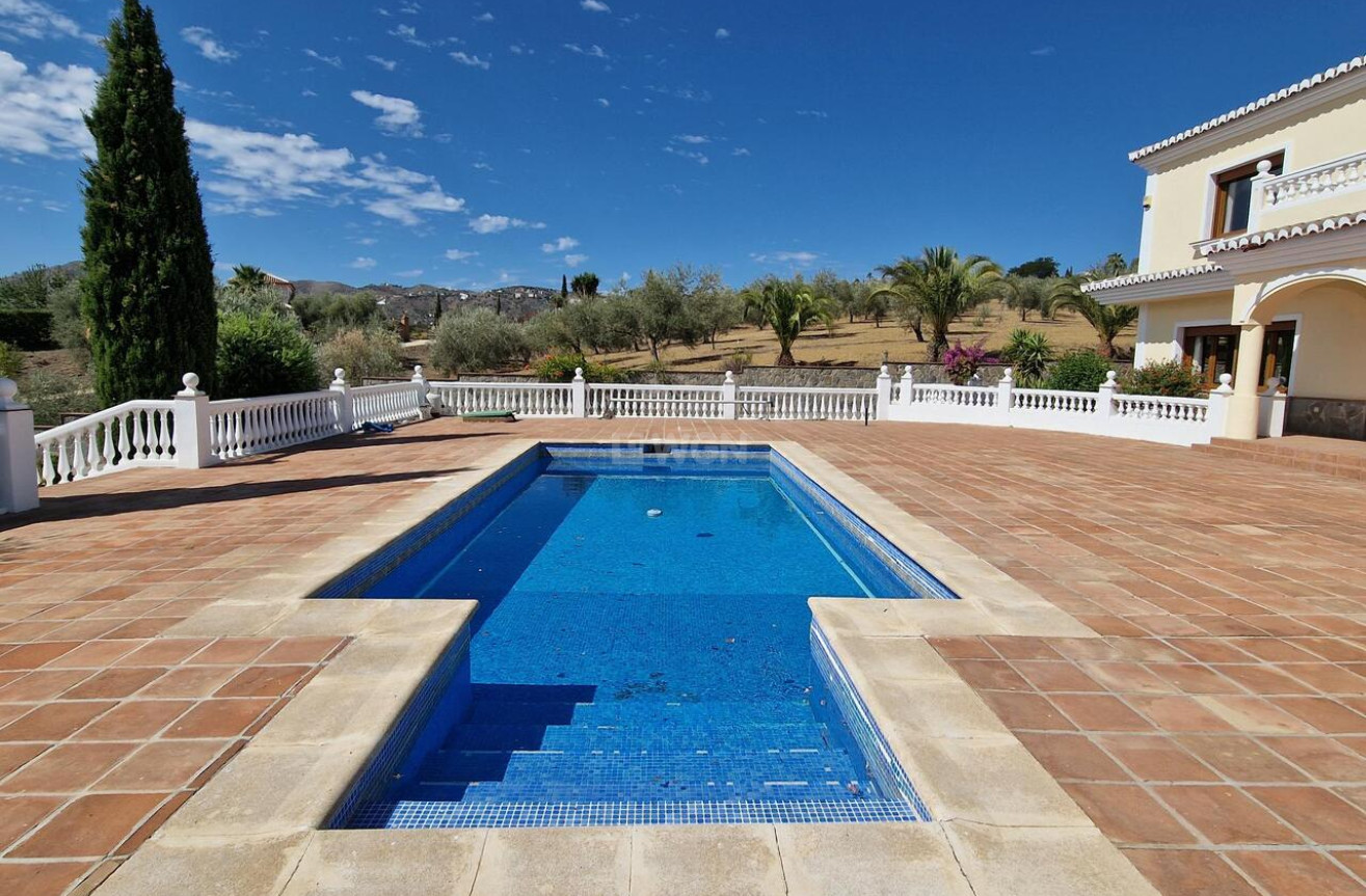 Wiederverkauf - Villa - Vinuela - Inland