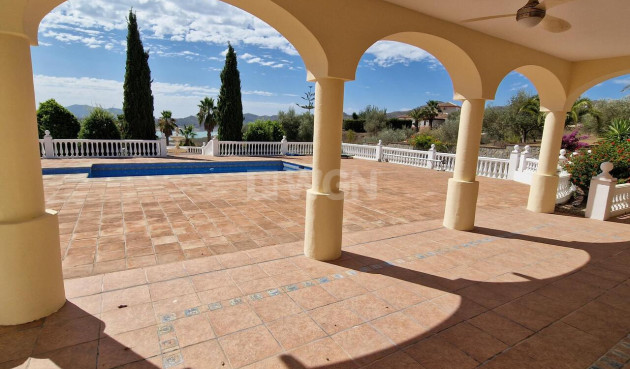 Wiederverkauf - Villa - Vinuela - Inland