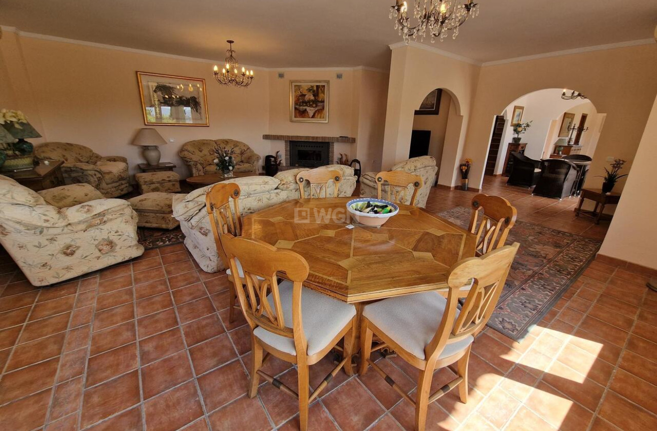 Wiederverkauf - Villa - Vinuela - Inland