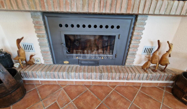 Wiederverkauf - Villa - Vinuela - Inland