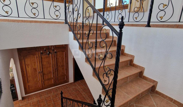 Wiederverkauf - Villa - Vinuela - Inland