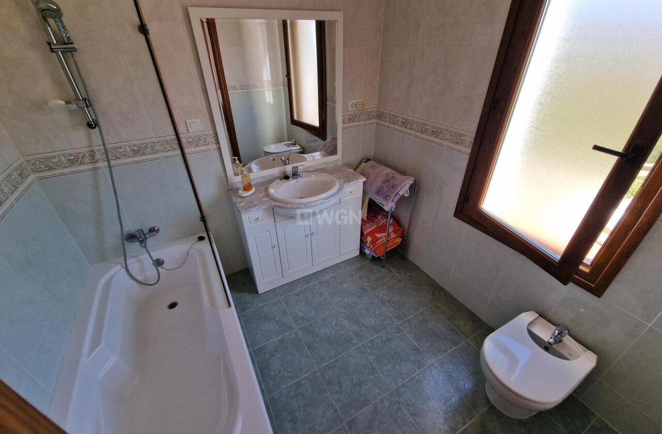 Wiederverkauf - Villa - Vinuela - Inland