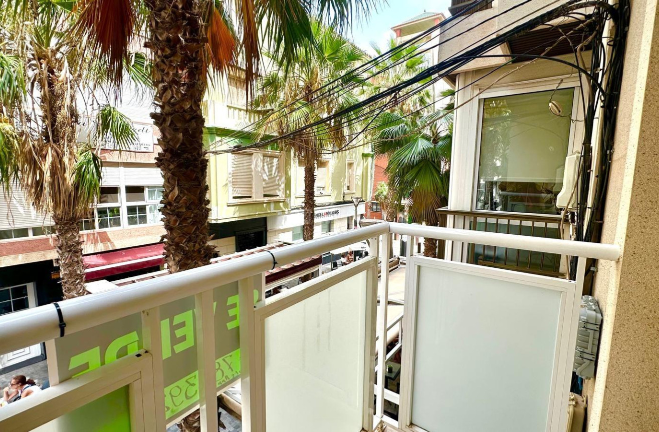 Wiederverkauf - Wohnung - Torrevieja