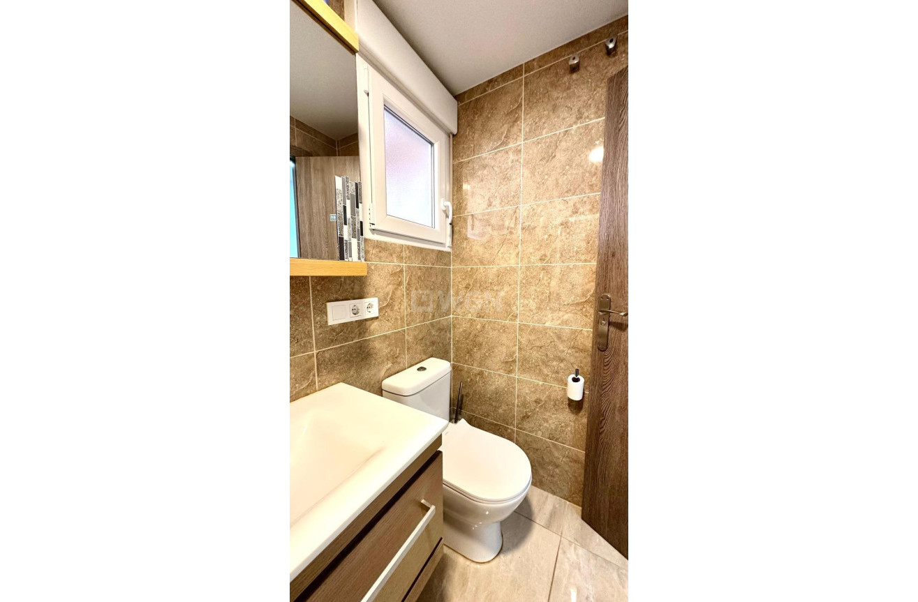 Wiederverkauf - Wohnung - Torrevieja