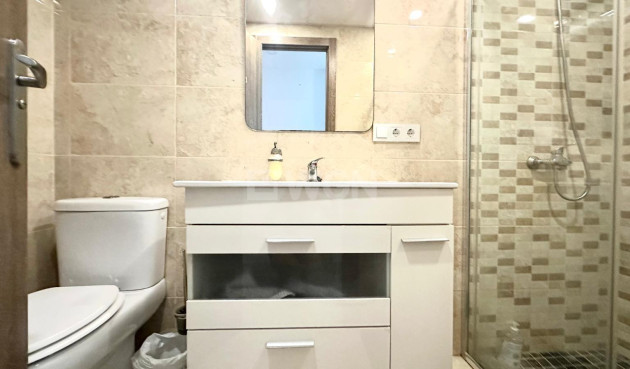 Wiederverkauf - Wohnung - Torrevieja