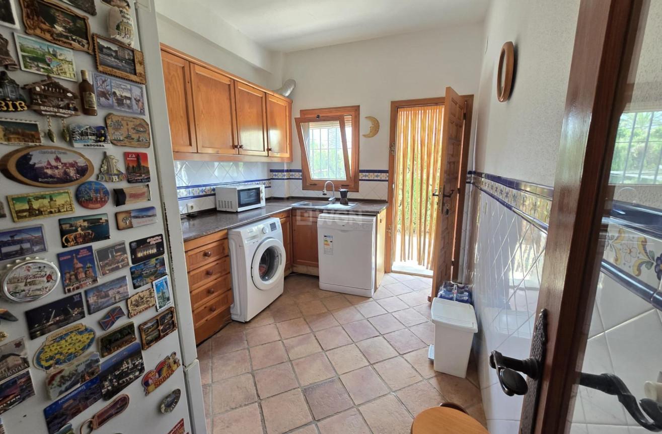 Resale - Villa - Orihuela Costa - Cabo Roig