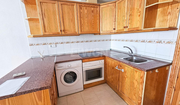 Resale - Apartment / flat - Orihuela Costa - La Florida