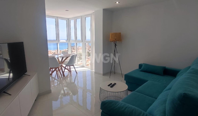Odsprzedaż - Mieszkanie w bloku - Torrevieja - Cabo Cervera