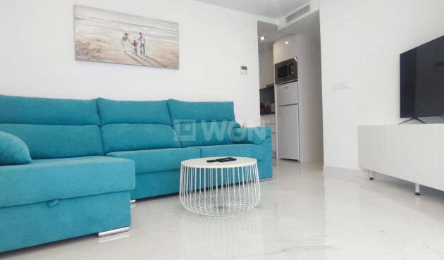 Odsprzedaż - Mieszkanie w bloku - Torrevieja - Cabo Cervera